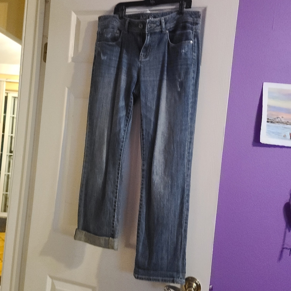 Apt 9 Modern Fit Relaxed Crop Jeans Size 6